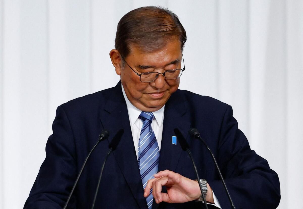 Çürük Japonya Başbakanı Destek için Çabalıyor