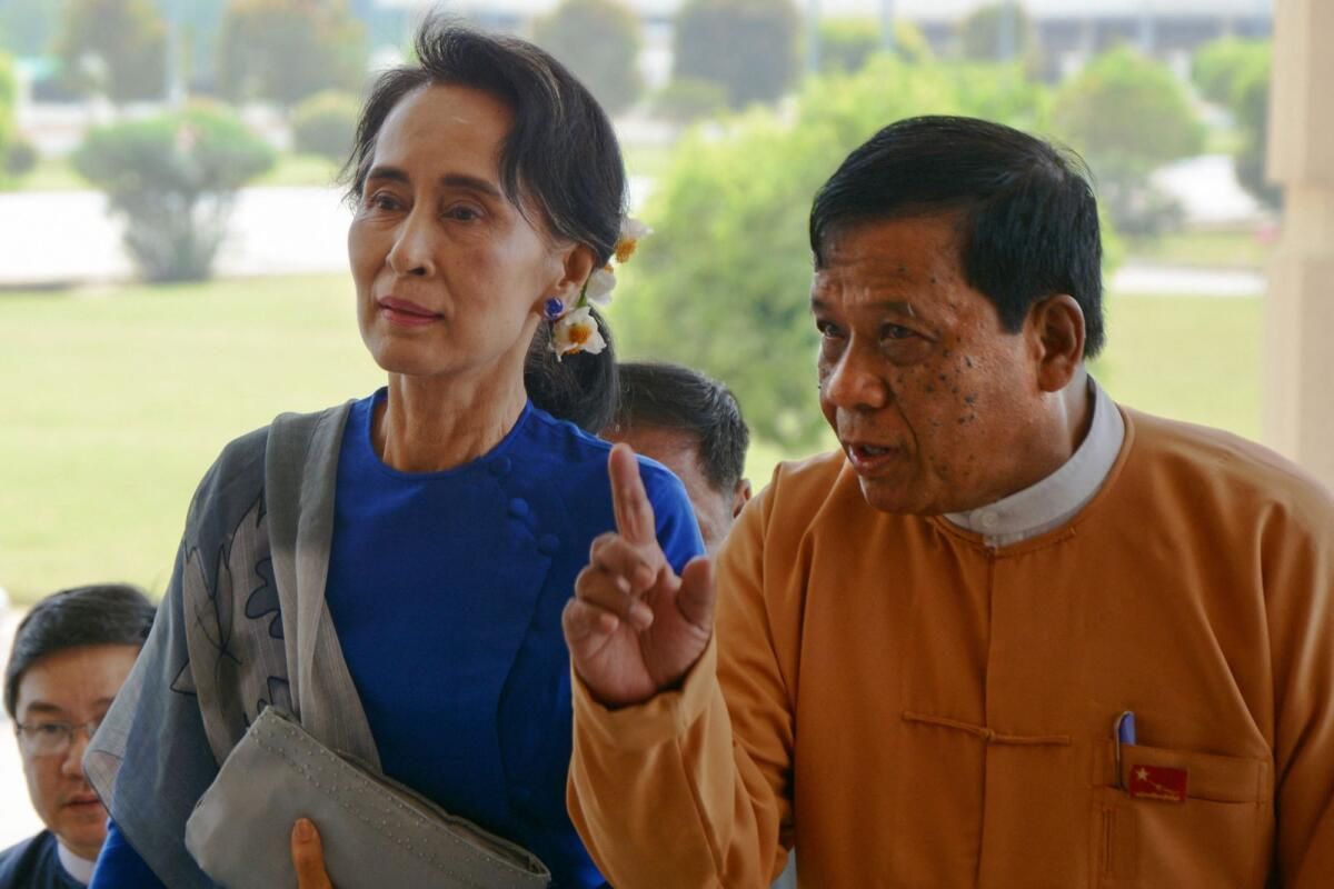 Myanmarlı Suu Kyi'nin Yakın Müttefiki Lösemiden Öldü