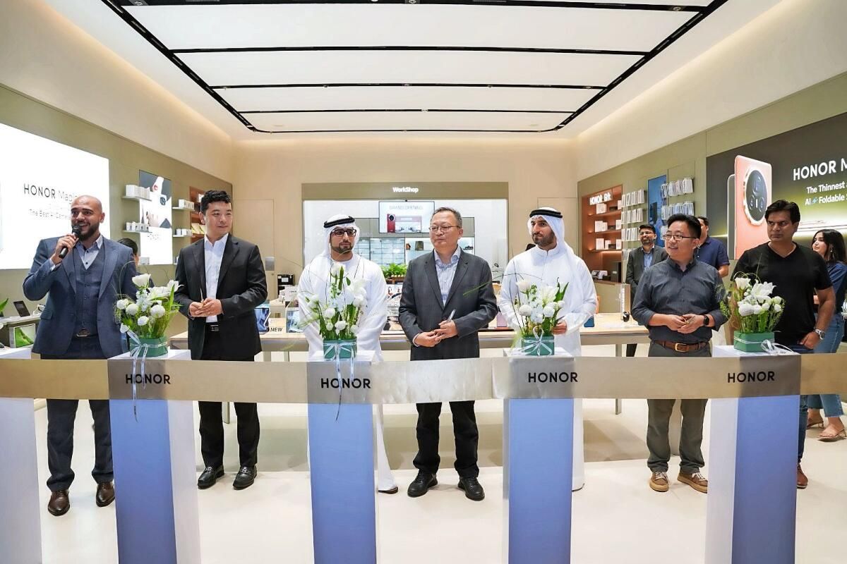 Honor, Dubai'deki Yeni Amiral Gemisi Deneyim Mağazası ile Gcc Varlığını Genişletiyor