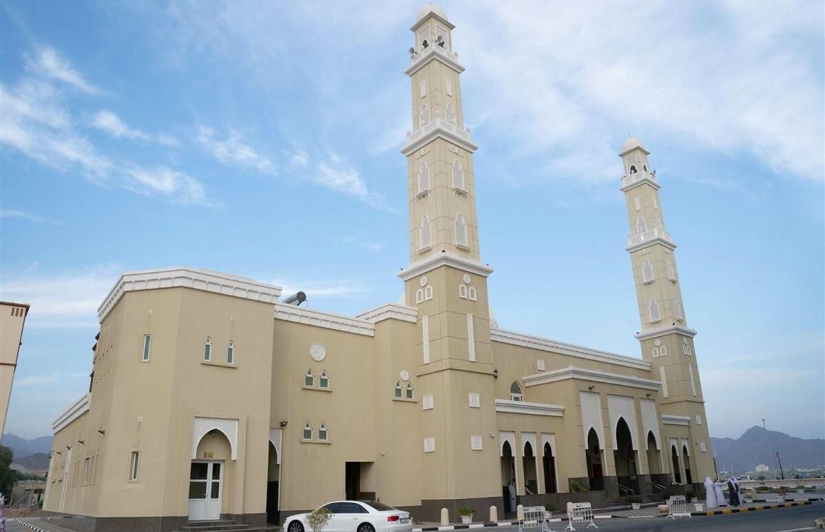 Sharjah: Cuma Vaazları Verecek 93 Cami, 5 Dilde Dersler
