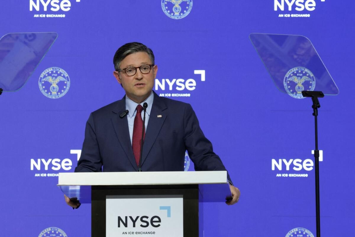 Cumhuriyetçi Meclis Başkanı Mike Johnson, Trump'ın 2020 Seçimlerini Kaybettiğini Söylemeyi Reddetti