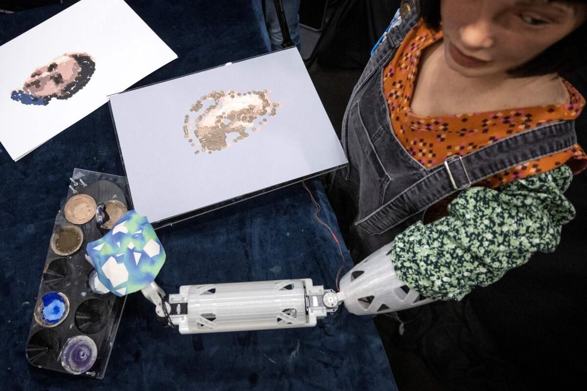 İnsansı Robotun Portresi Sanat Dünyasında İlk Müzayedede Satılacak