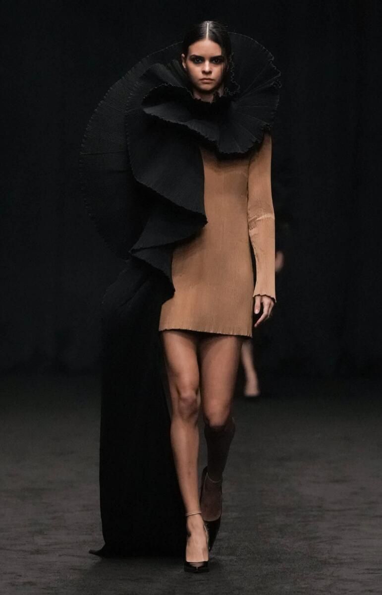 Stil Rehberi: Dubai'de Nasıl Moda Olunur