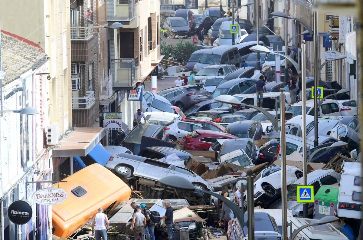 Selden Etkilenen İspanya Bölgesinde 'Korkan' Yerliler Maliyeti Sayıyor