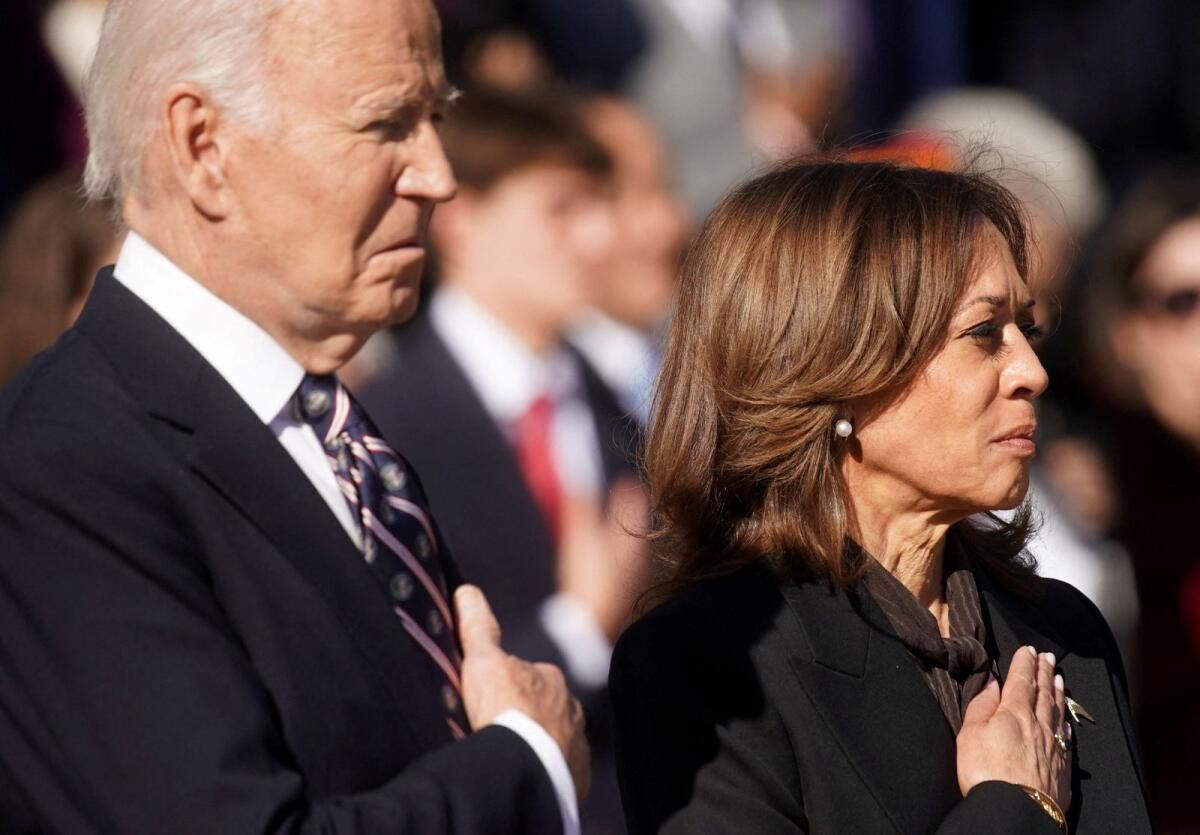 Harris, Seçim Kaybından Bu Yana ilk Kez Biden ile Birlikte Görünüyor