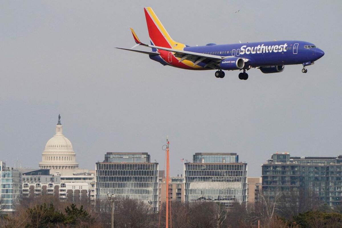 ABD Uçağı Dallas'ta Kalkıştan Önce Kurşuna Dizildi