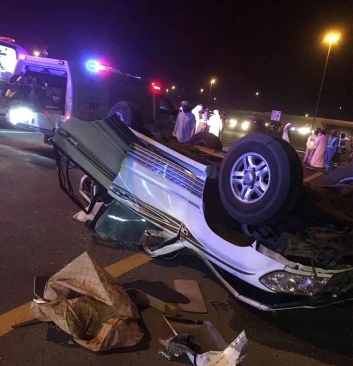 BAE Sakinleri iş kaybından Çok trafik kazaları konusunda Endişeleniyor, Suç, Anket Ortaya Koyuyor