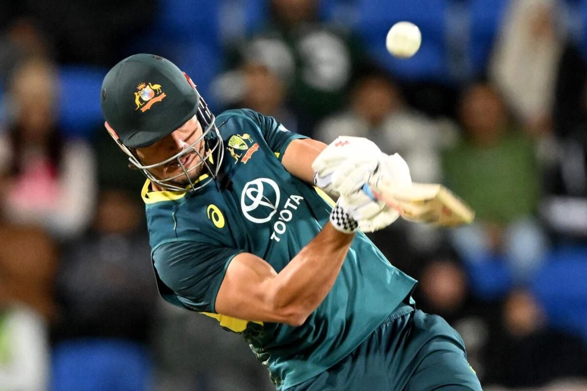 Stoinis Blitzes Pakistan, Avustralya Süpürme T20 Serisi