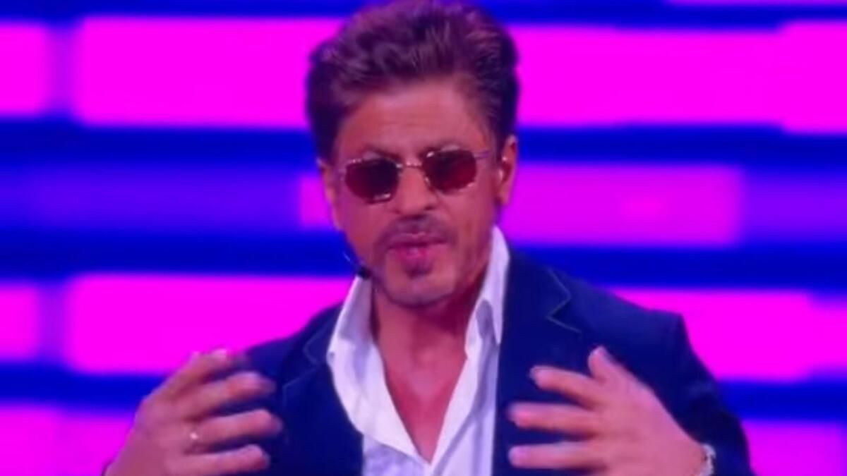 'Benim için Çok Erken Sabah': Shahrukh Khan, Dubai'nin Küresel Navlun Zirvesi'ndeki Gösteriyi Çaldı