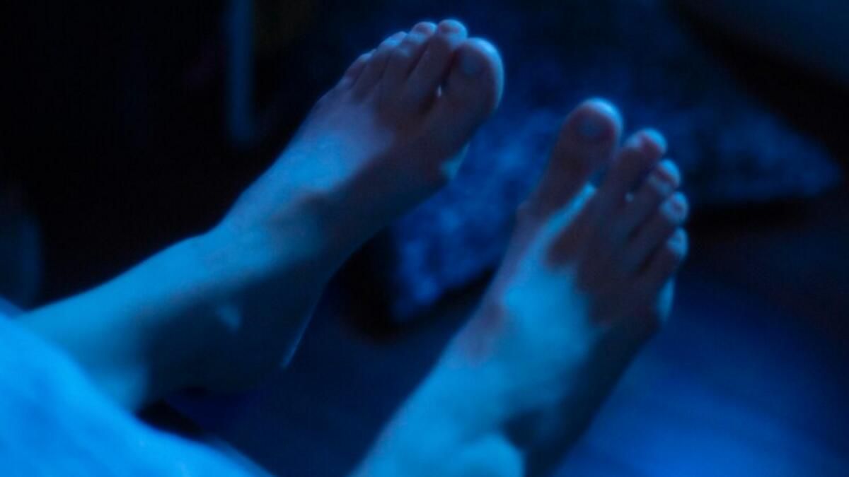 Gece Bacak Kramplarından Muzdarip misiniz? Yeni Çalışma, K2 Vitaminini Umut Verici Bir Çözüm Olarak Ortaya Koyuyor
