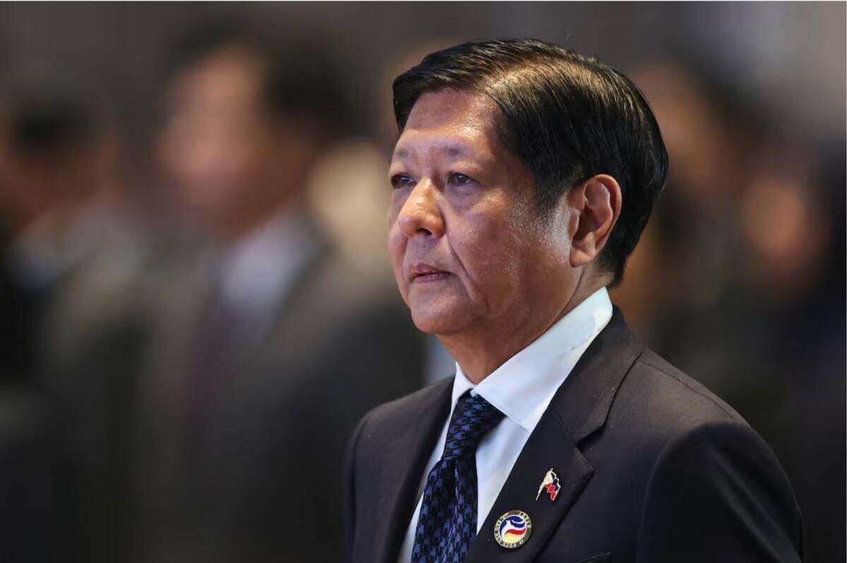 Filipinli Marcos, Ülkenin Kurumlar Vergilerini Düşüren Yasayı İmzaladı