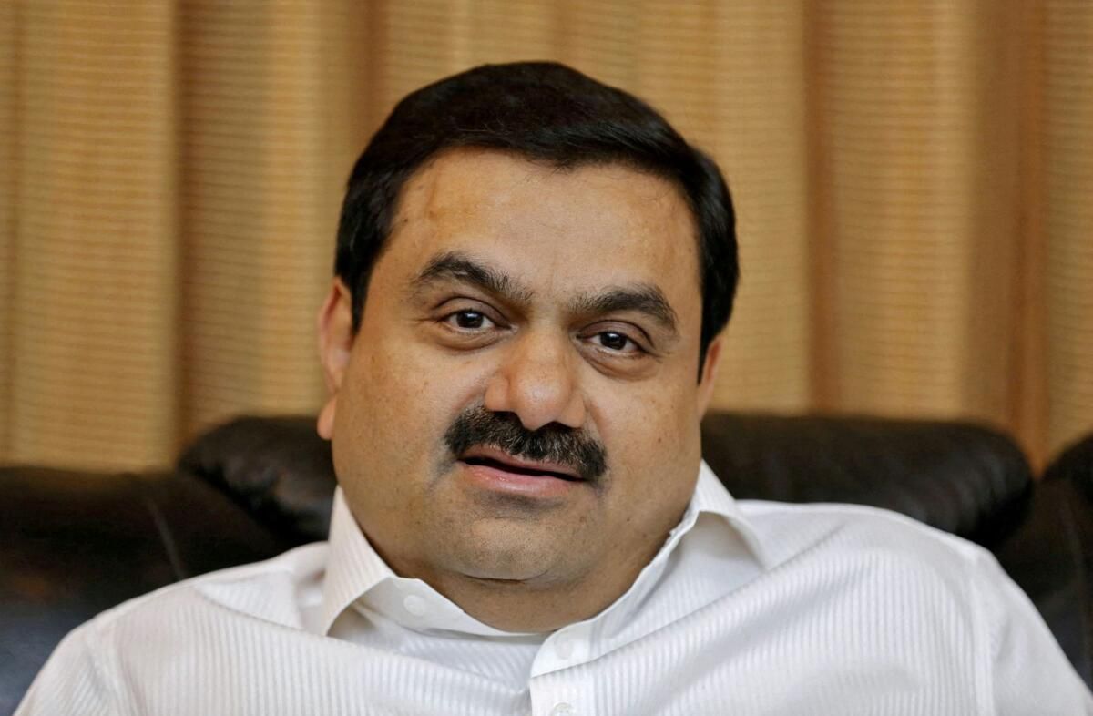 Adani Group Hisseleri, ABD'nin Hintli Milyarder için Tutuklama Emri Çıkarmasının Ardından İkinci Güne Düştü