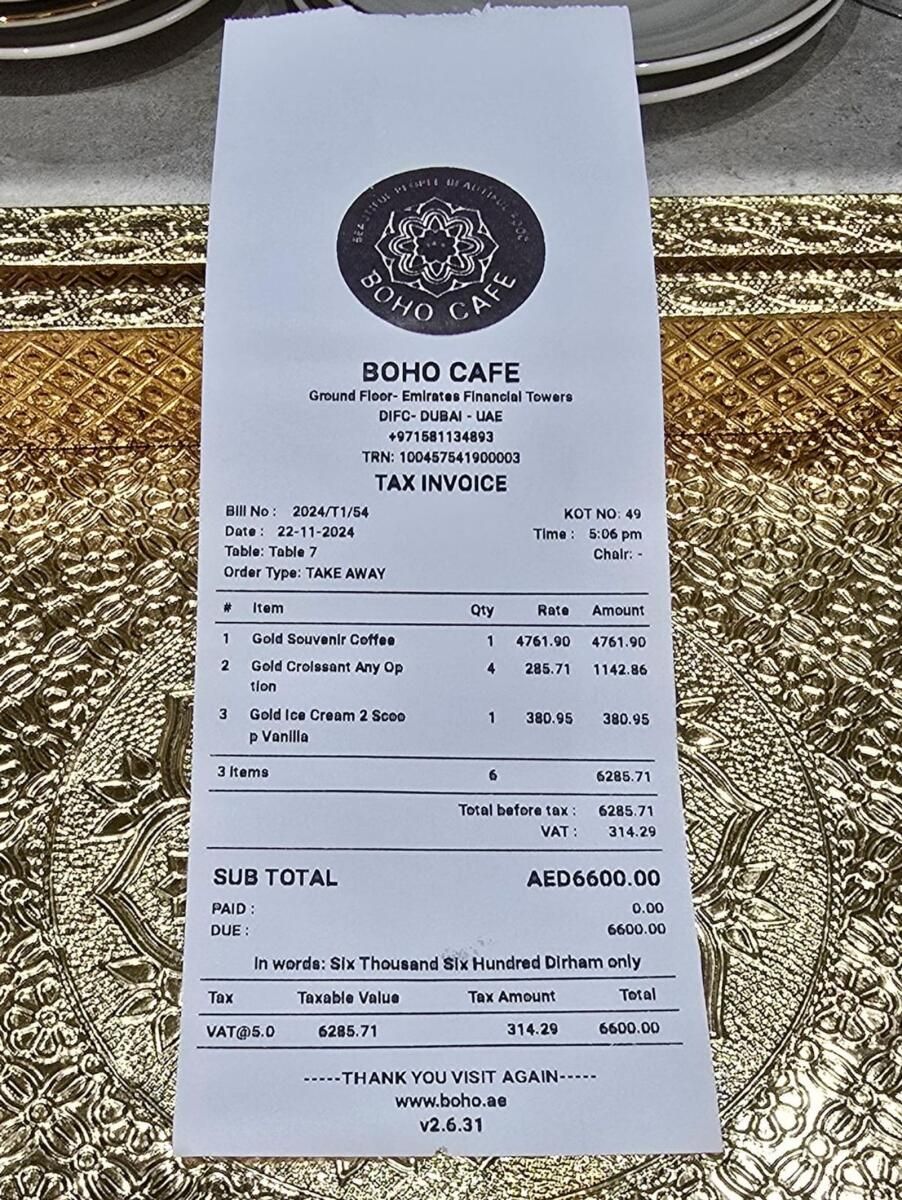 Dubai: Turist Bu Kafede Altın Kahve, 2 Kaşık Dondurma, Kruvasan için 6.600 Dh Fatura Ödüyor