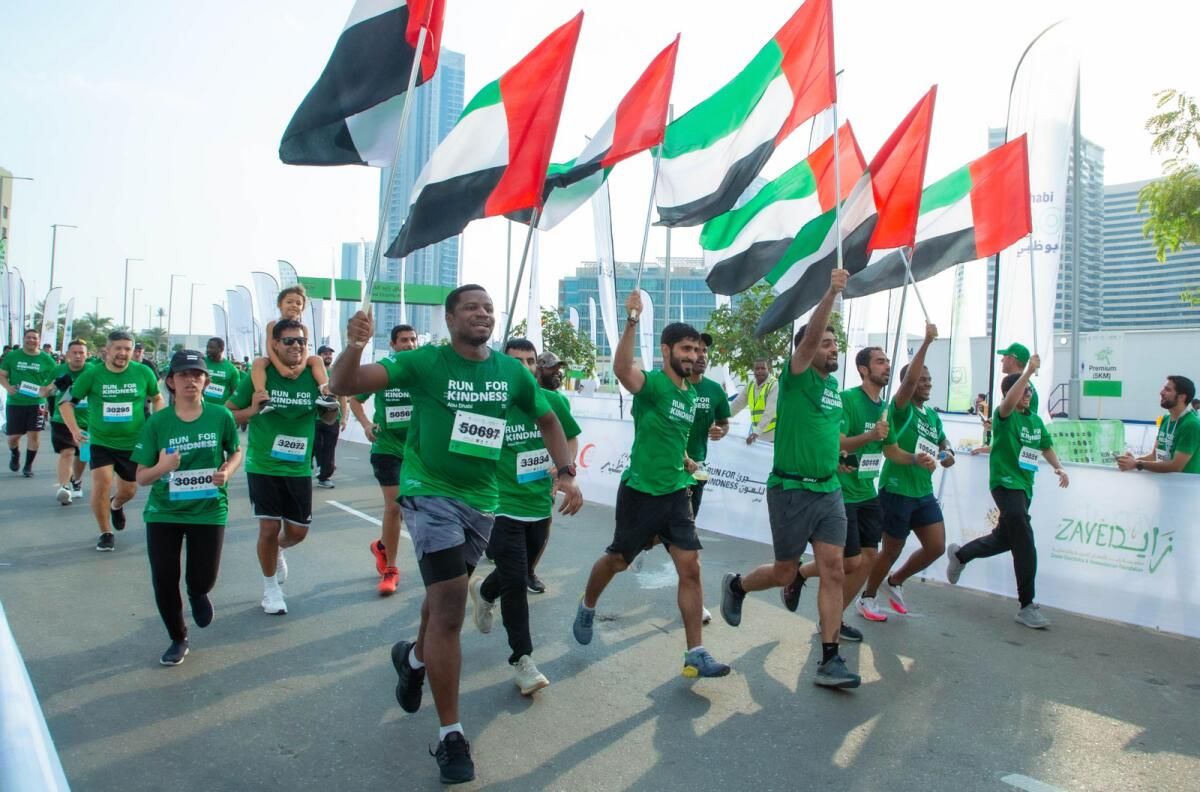 Abu Dabi, Zayed Hayır Kurumunu 1,5 Milyon Dh'lik Ödül Havuzuyla Yönetecek