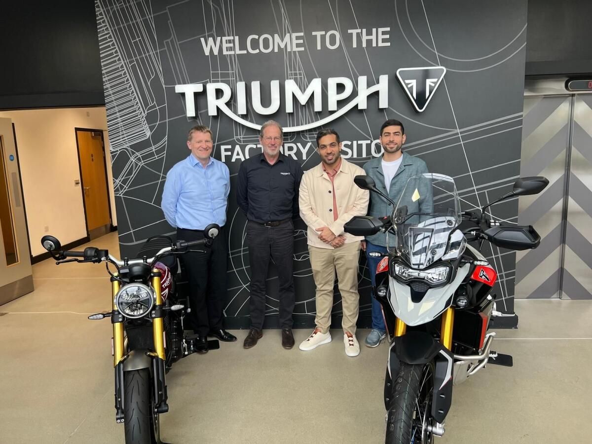 BAE: Galadari, Triumph'un Popüler İngiliz Motosikletlerini Dağıtıyor