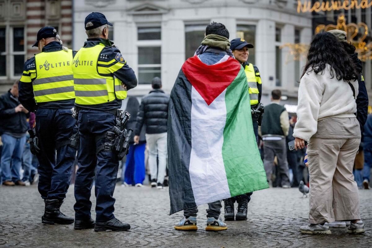 Amsterdam'da İsrailli Futbol Taraftarlarına Yönelik Saldırıların Artması