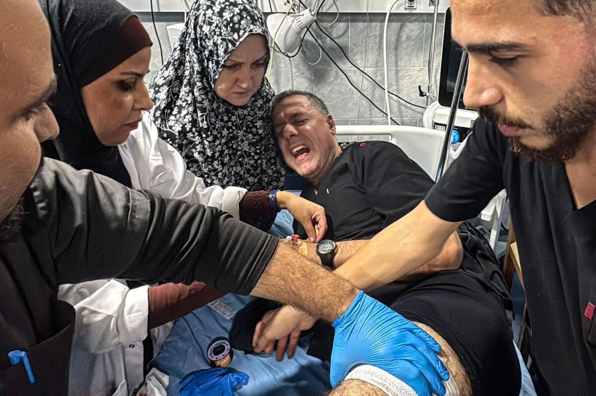 Gazze Hastaneleri Yakıt ve Yardım Azaldıkça Hizmetleri Kısıtlamaya Başladı
