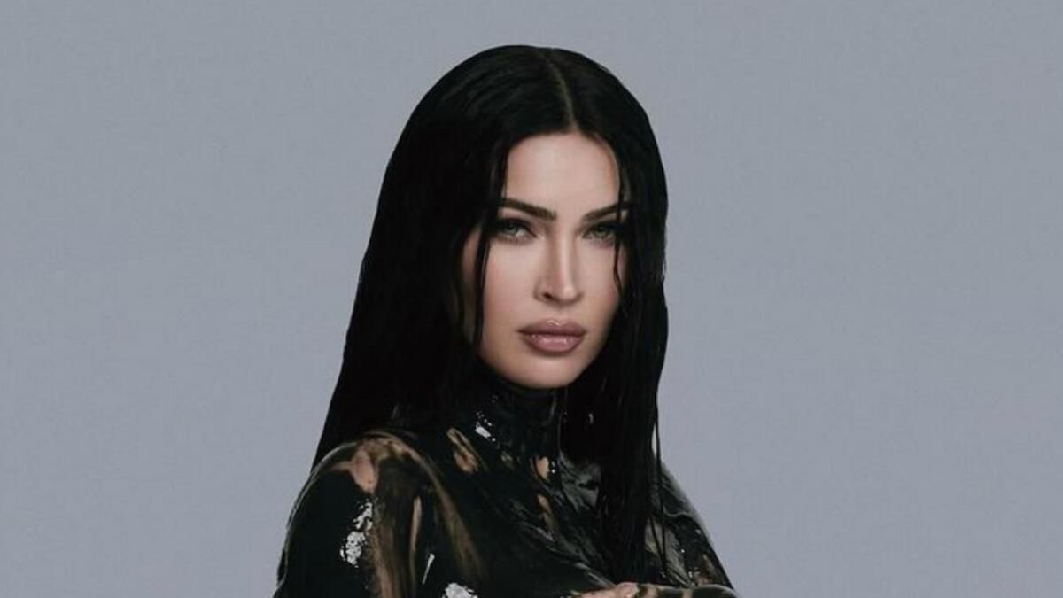 Megan Fox Hamile, Makineli Tüfek Kelly ile Bebek Bekliyor