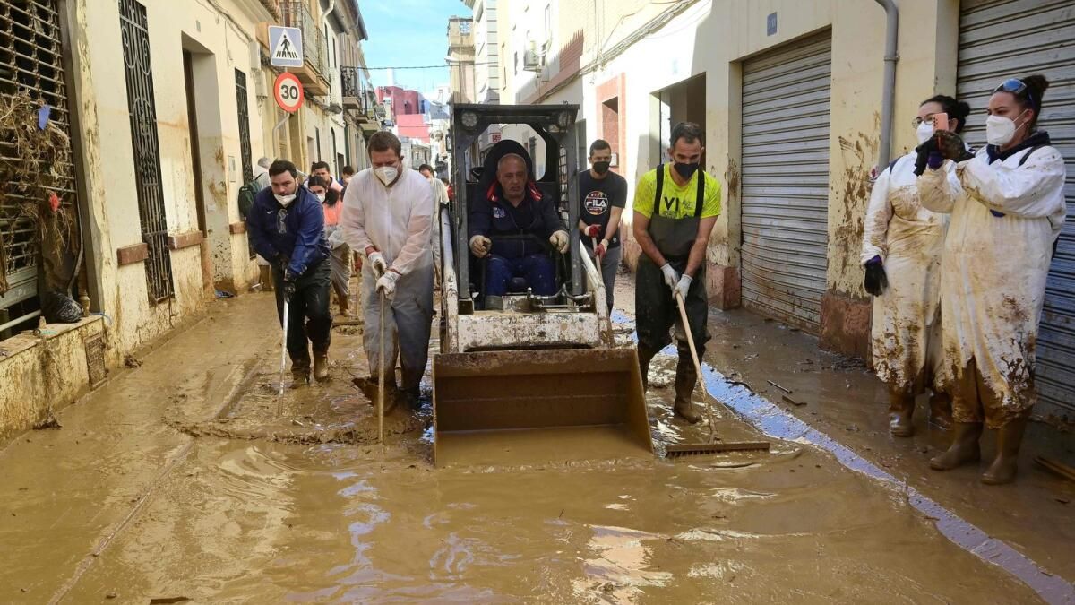 Kayıp ispanyol Çocukların Cesetleri Sel Baskınlarından iki Hafta Sonra Bulundu