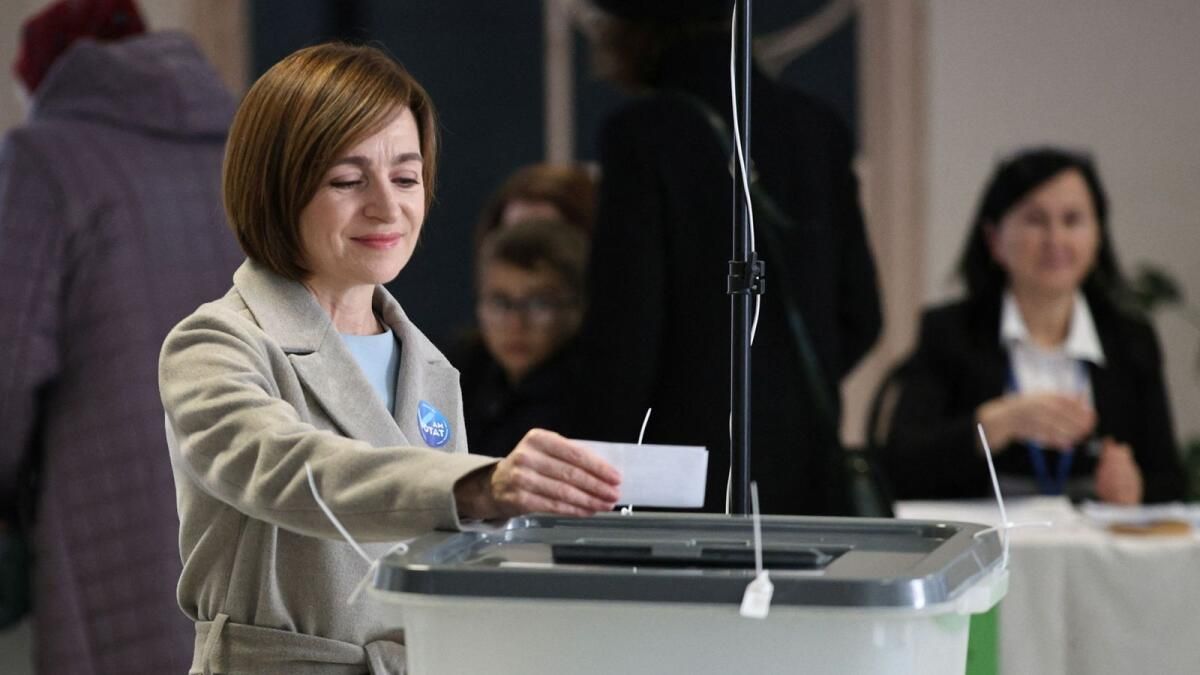 Moldova, Ab'nin Geleceği için Gergin Oylamada