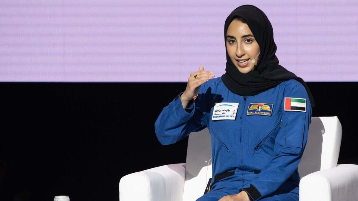 İlk Emirlik Kadın Astronotu, BAE'de Tarihe Gerçek Zamanlı Olarak Tanık Olduğumuzu Söylüyor