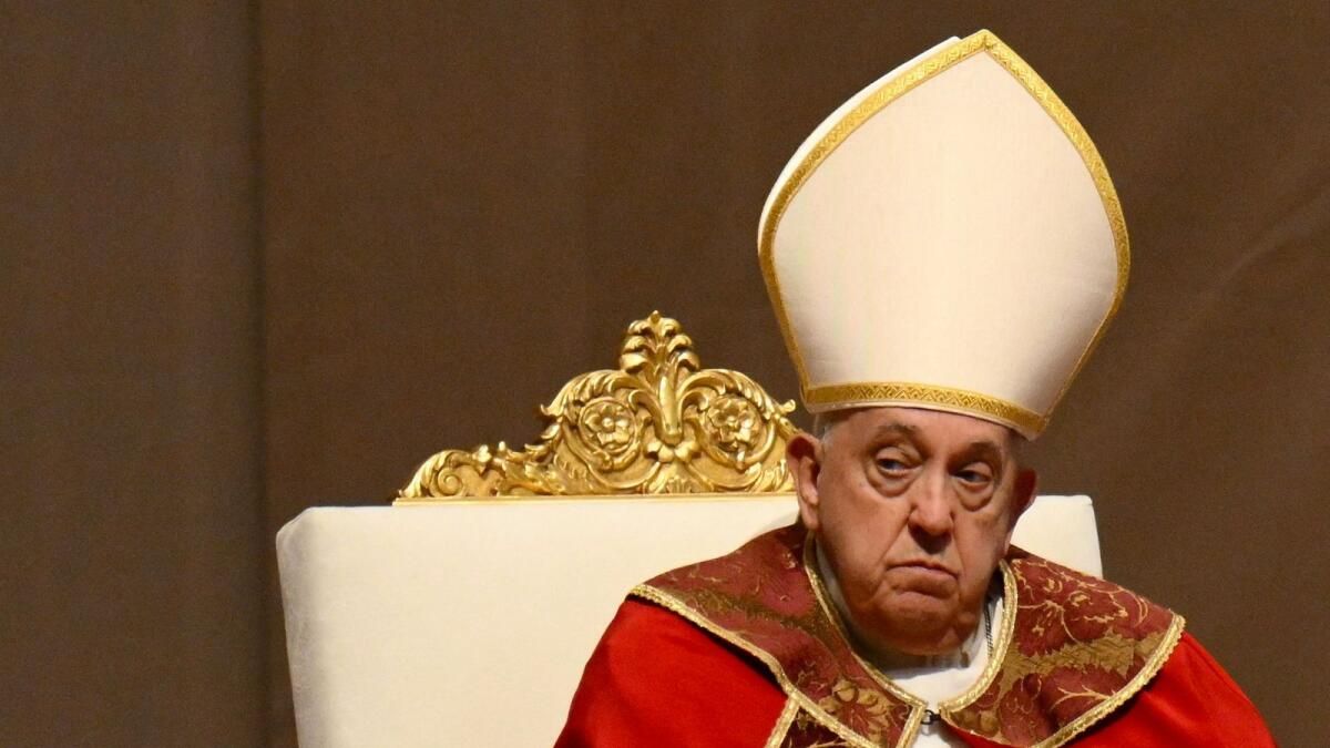 Papa Francis, Napoli Başpiskoposunu Yeni Kardinaller Listesine Ekledi