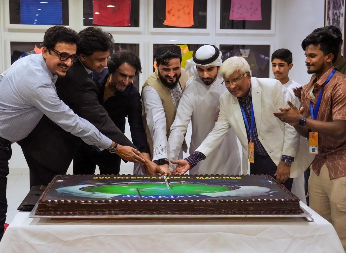 Ramiz Raja, Sharjah'ın Yeni Dönüm Noktasını Kutlamasıyla Nostaljik Hale Geliyor