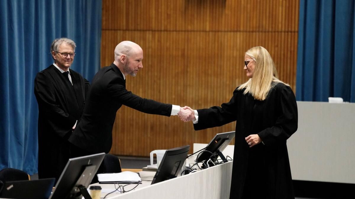 Savcı, Norveçli Kitle Katili Breivik'in Serbest Bırakılmaması Gerektiğini Söyledi