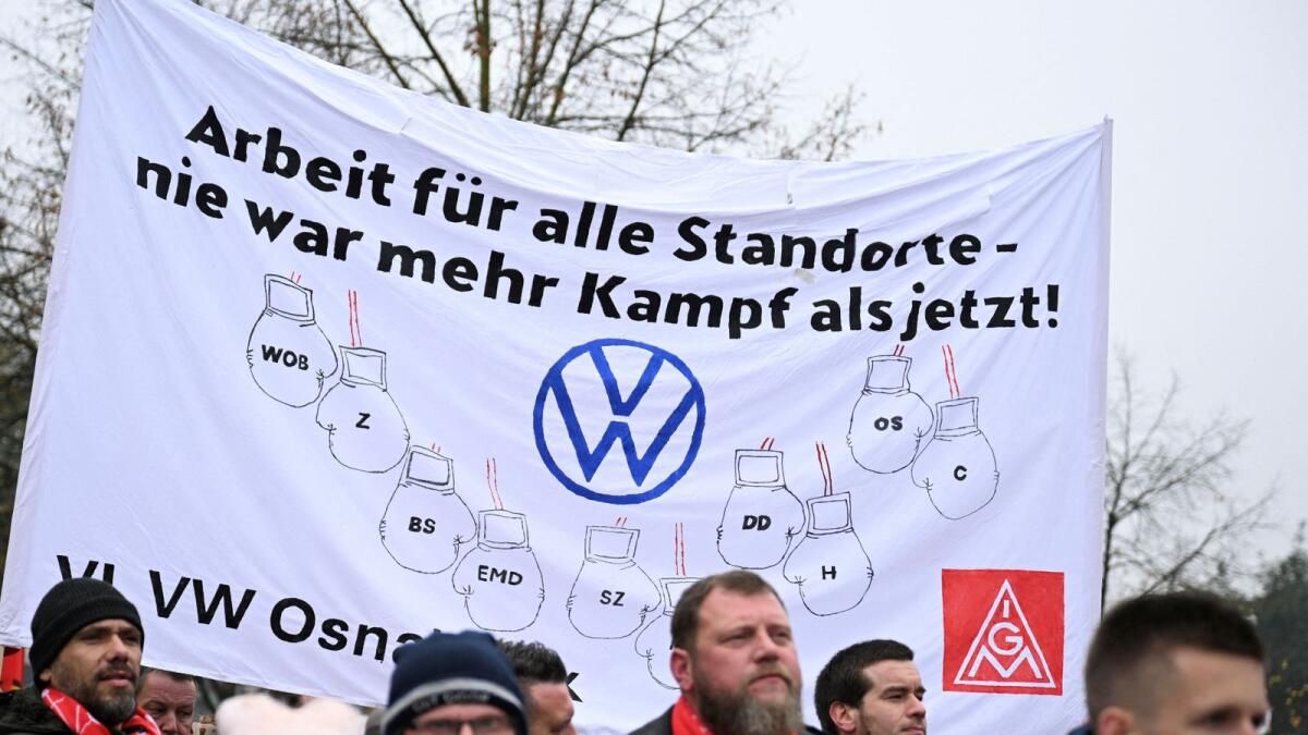 Vw çalışanları, Otomobil Üreticisinin 18 Milyar Dolarlık Maliyet Azaltma Baskısı Nedeniyle Tarihi Savaşı Tehdit Ediyor