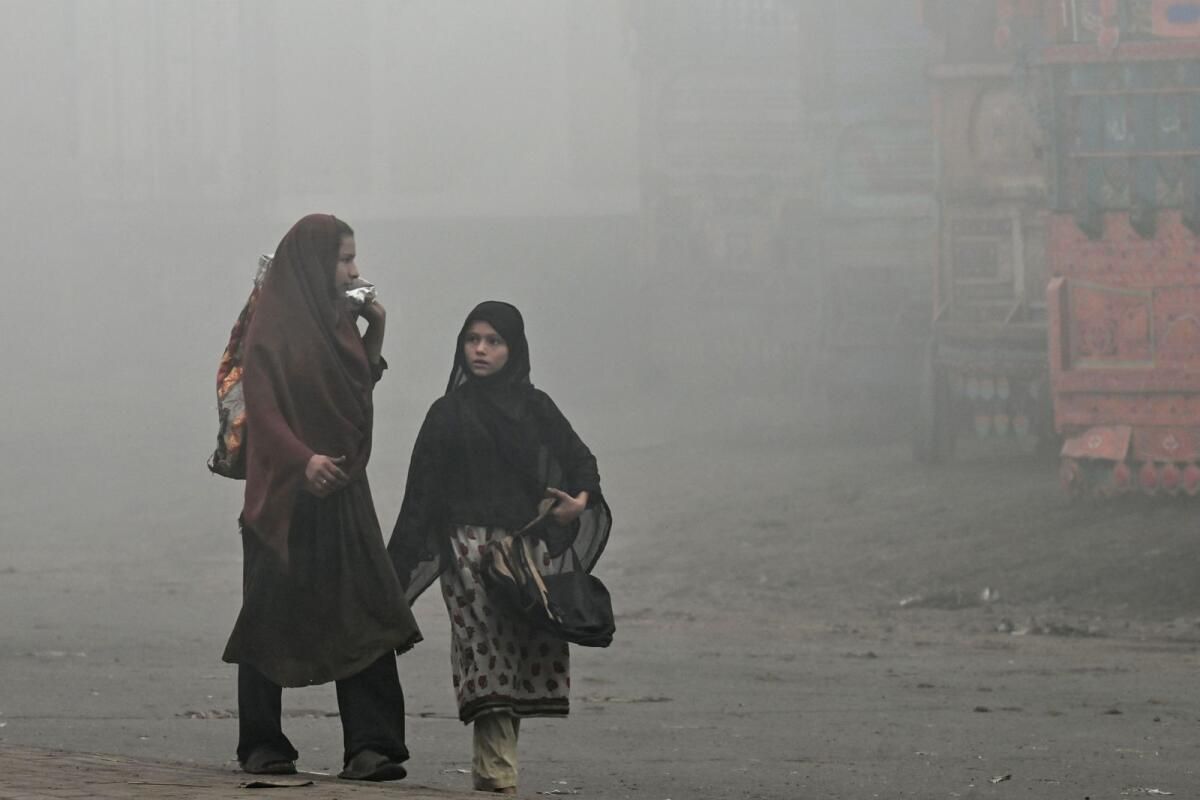 Pakistan'ın Rekor Sisi Istırap ve Endişeyi Tetikliyor