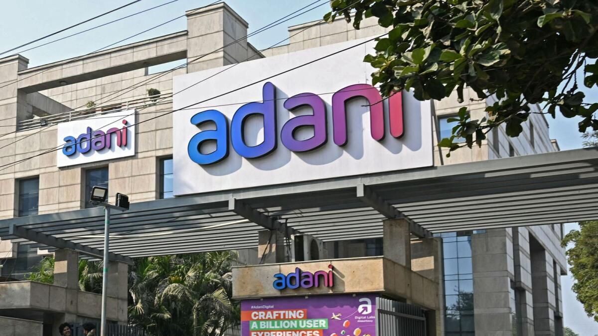 Adani Group, ABD Suçlamaları Bozguna Yol Açtığı için Yaklaşık 55 Milyar Dolar Kaybettiğini Söyledi