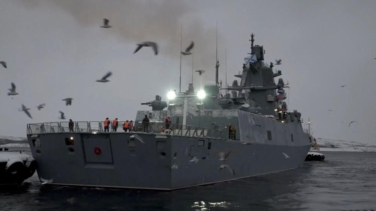 Hipersonik Füzelere Sahip Rus Fırkateyni İngiliz Kanalı'nda Tatbikatlar Yapıyor, Atlantik'e Giriyor