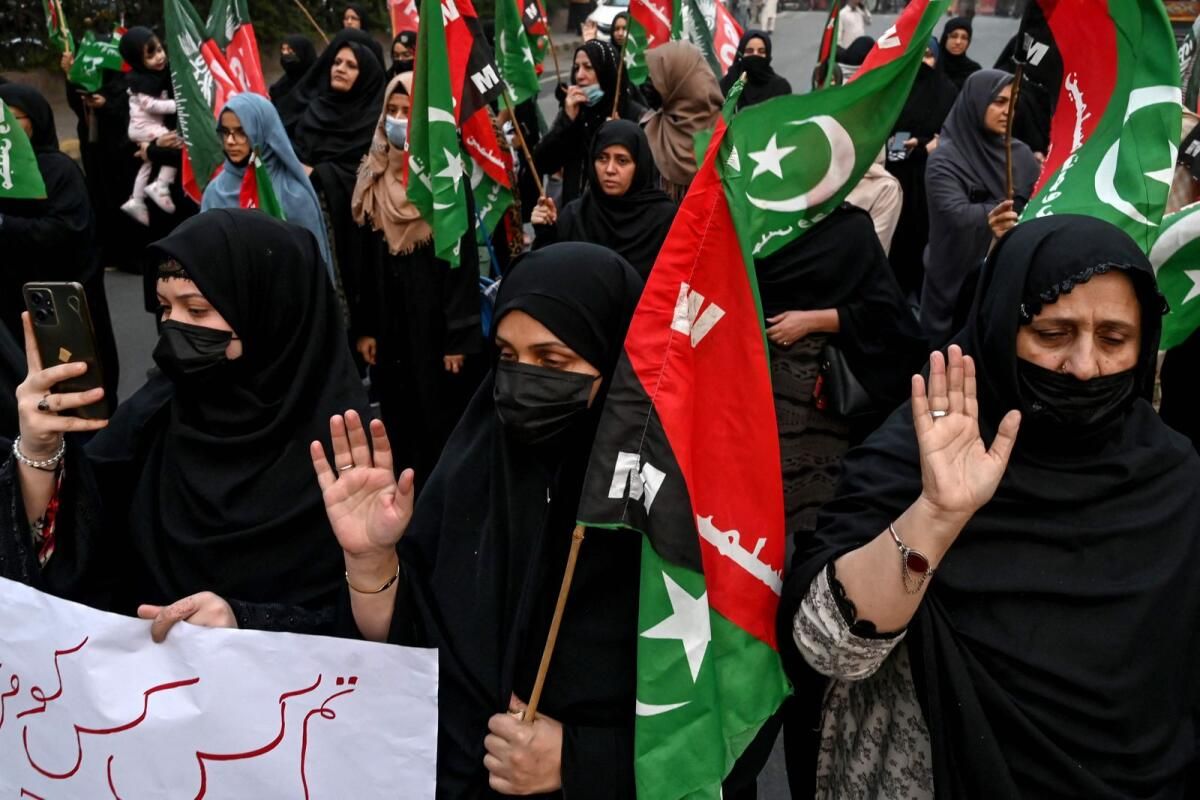 Pakistan: Sınır Bölgesinde Mezhep Çatışmaları Alevlenirken Yaralar Yeniden Açıldı