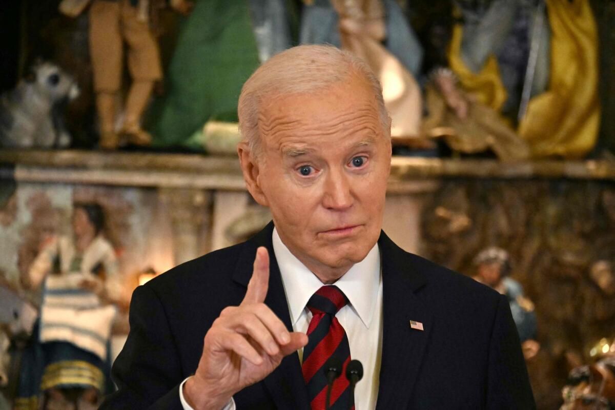 Biden, Çoğu Bir Günde Olmak Üzere Yaklaşık 1.500 Kişiye Merhamet Ediyor