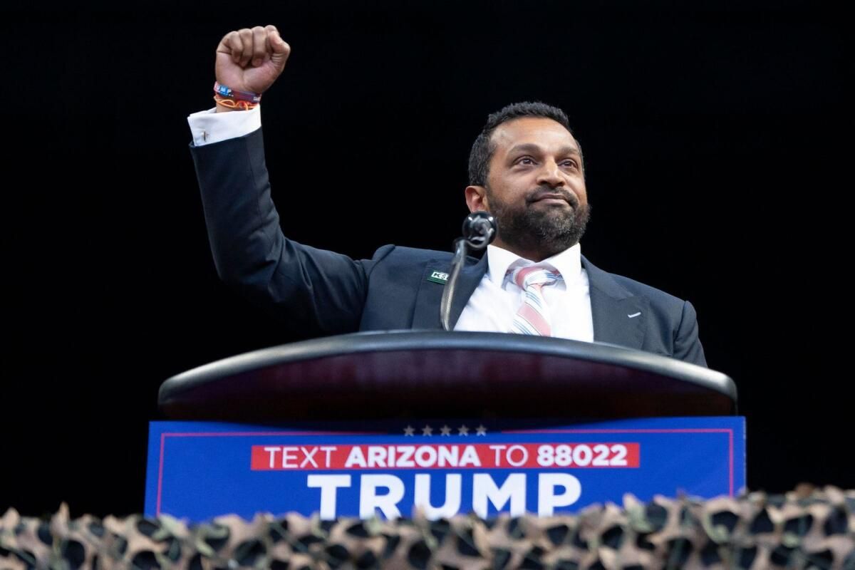 Trump, Sadık Kash Patel'i Fbı'a Liderlik Etme Tercihi Olarak Duyurdu