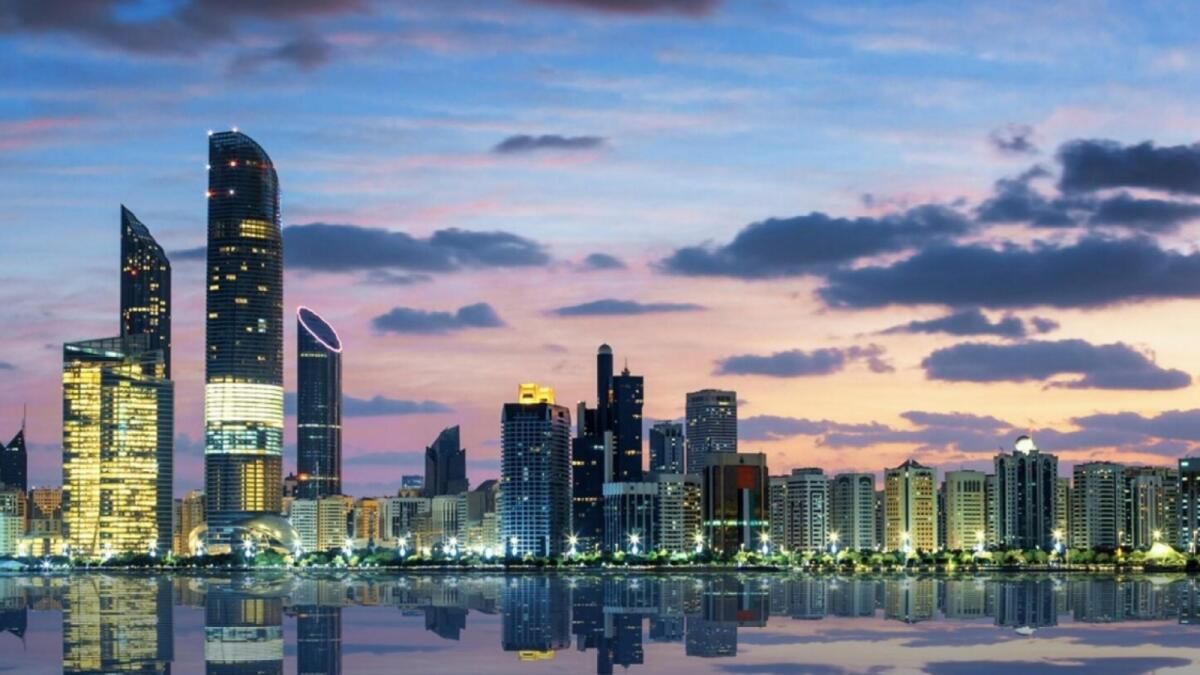 Blackrock Ceo'su, Abu Dabi'nin Kripto Merkezi Aı'da Lider Olacağını Söyledi