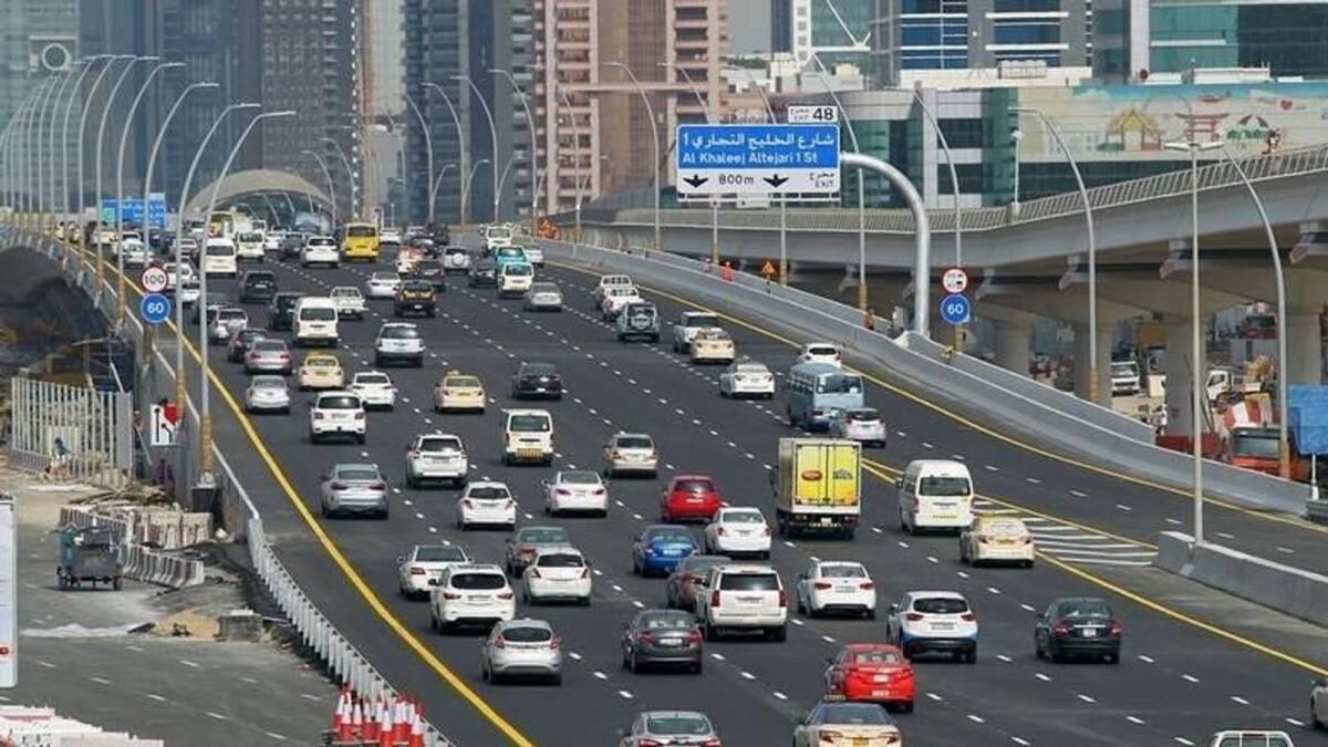 Dubai'de Rta Cezasını Kontrol Edin: Çevrimiçi Ödeme Nasıl Yapılır; Belgeler, Süreç Açıklandı