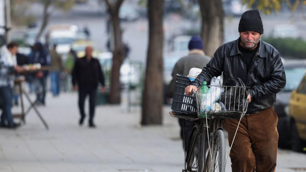 Suriye Polisi Huzursuzluğun Ardından Humus'a Sokağa Çıkma Yasağı Getirdi