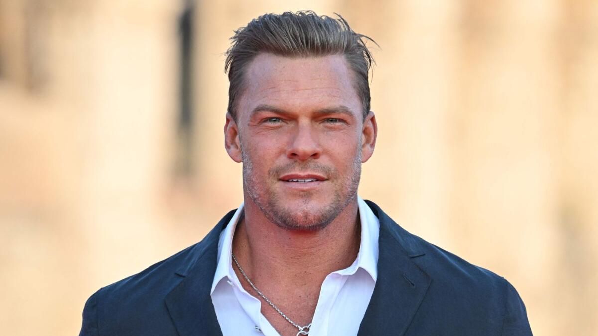 Reacher 3. Sezon: Alan Ritchson Dizisi Geri Dönüyor