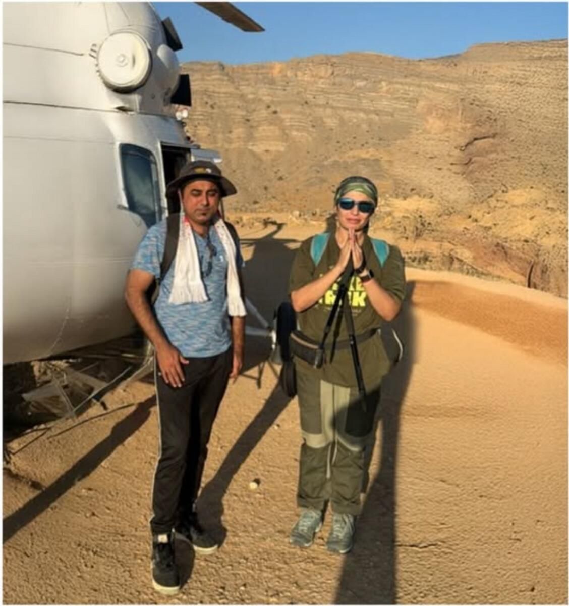 BAE: 3.000 Feet'te Mahsur Kalan 2 Turist Ras Al Khaimah Polisi Tarafından Kurtarıldı
