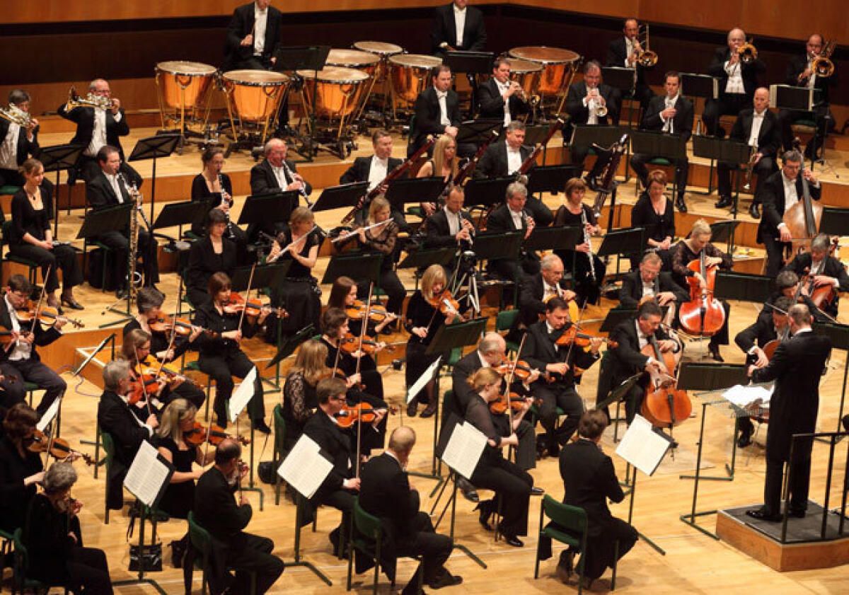 BAE Ulusal Orkestrayı Başlattı; Seçmeler Artık Şarkıcılara, Müzisyenlere Açık