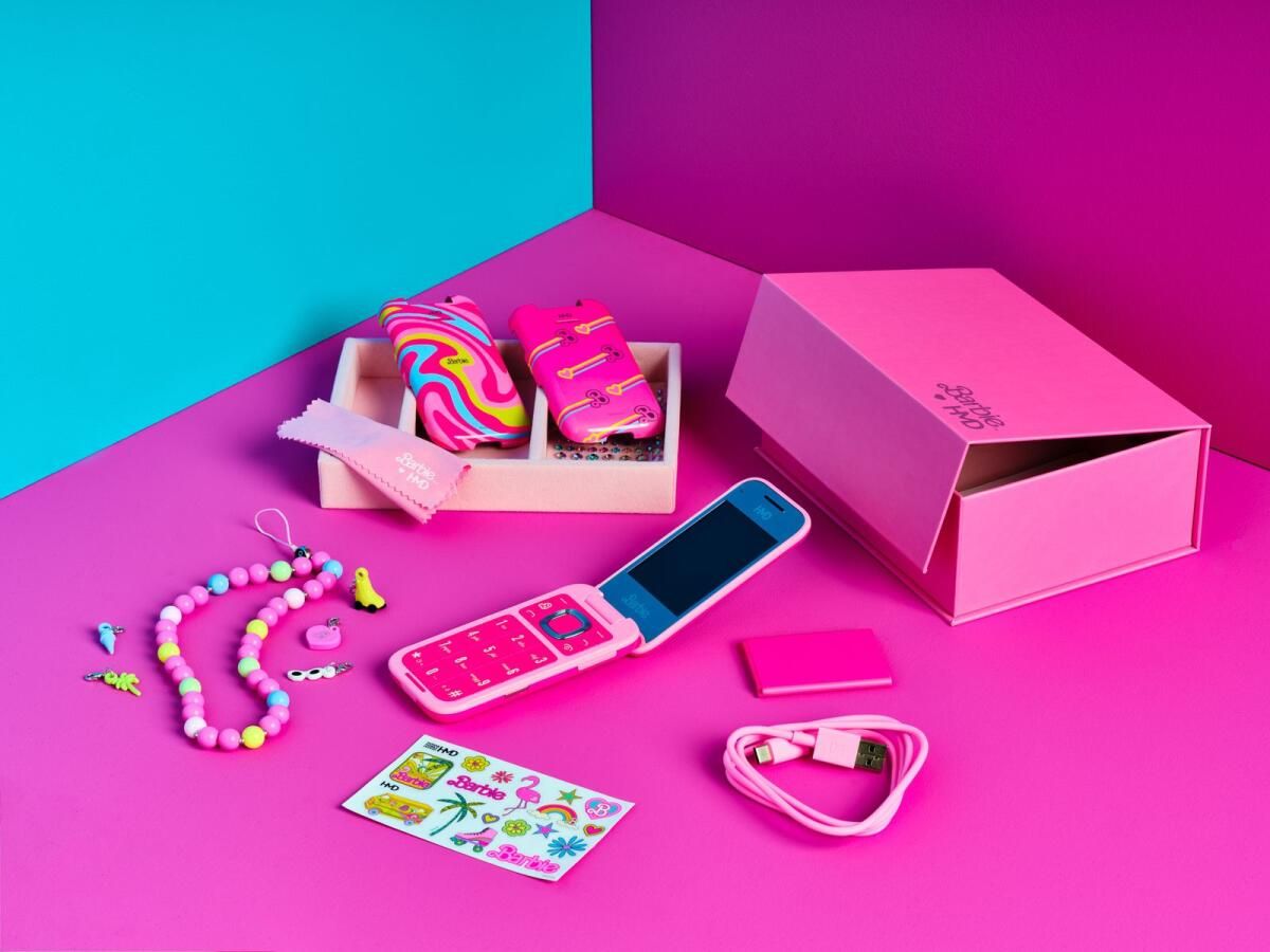 Hmd Barbie Rüya Telefonu Artık BAE'de Mevcut