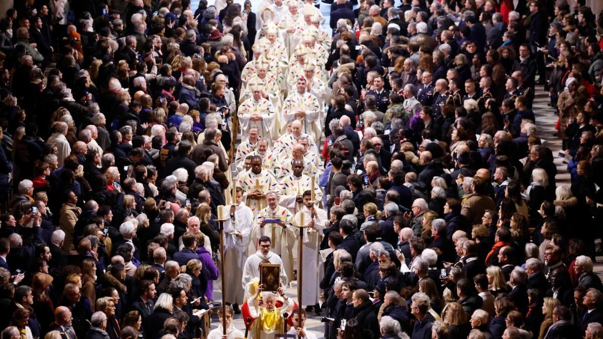 Notre Dame, Beş Yıllık Restorasyondan Sonra ilk Ayini Düzenledi