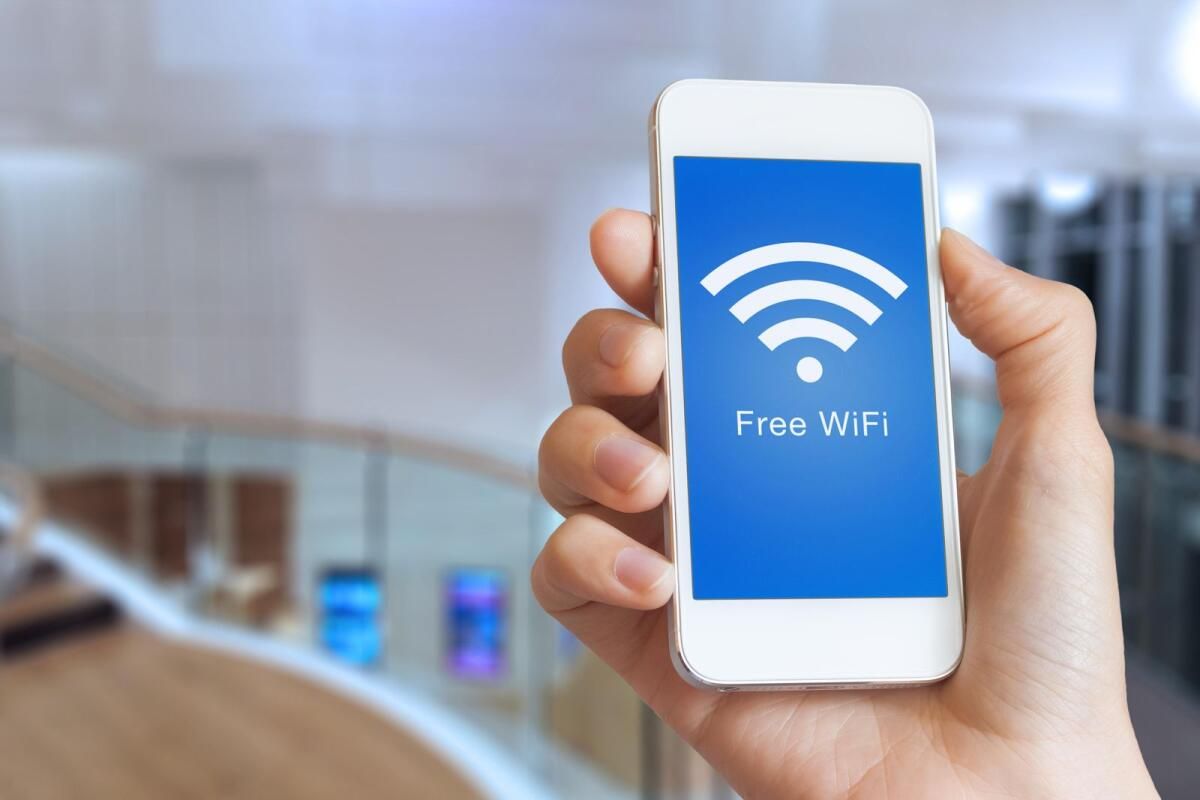 Dubai: 6 Otobüs İstasyonunda Daha Ücretsiz Wifi, Rta Duyurdu