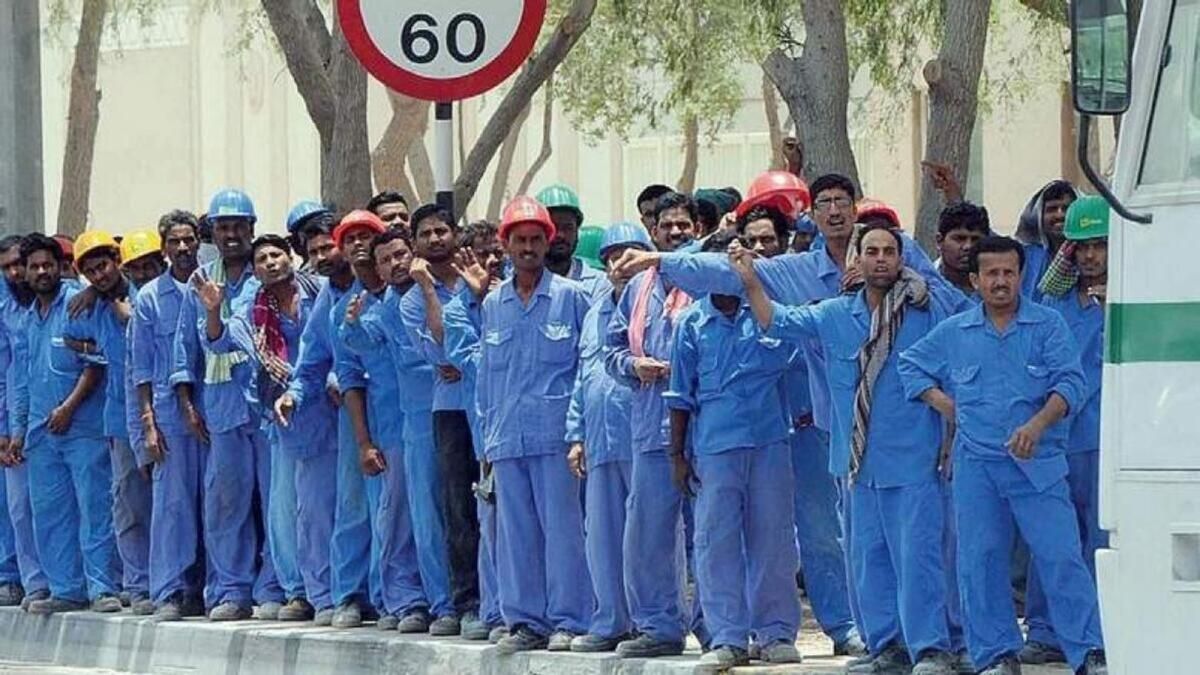 Dubai: İşçiler 7 Bölgedeki NYE Kutlamalarında Araba, Altın Külçe, Seyahat Bileti Kazanacak