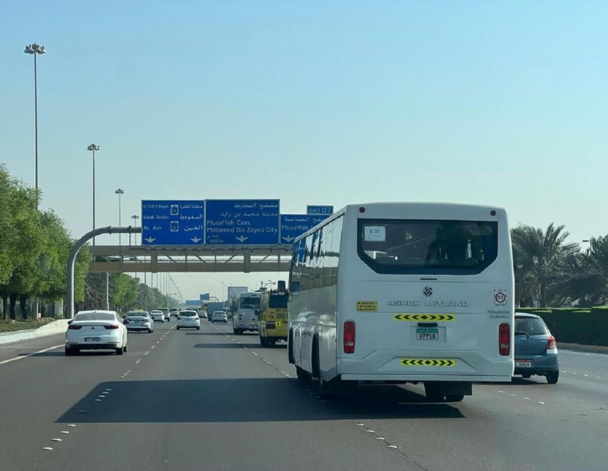 Dubai: Otobüste Yolcu Taşımacılığı, Emirlikler Arasında Lüks Araç? İşte izin Nasıl Alınır