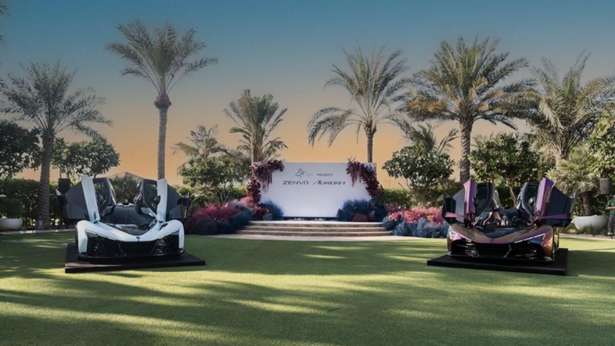 Elite Group Holding, Zenvo Aurora'nın Cesur Yeni Görünümünü BAE'deki Küresel İlk Çıkışıyla Tanıttı
