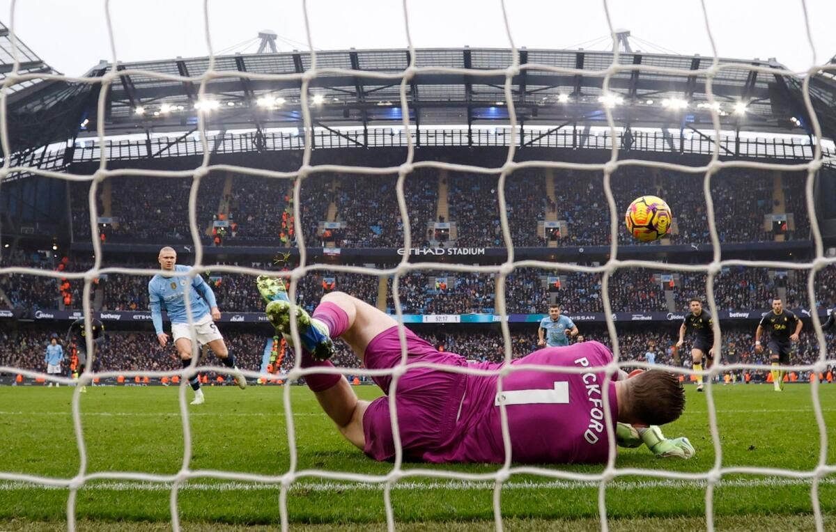 Man City, Everton Çekilişinde Haaland Miss için Ceza Ödüyor