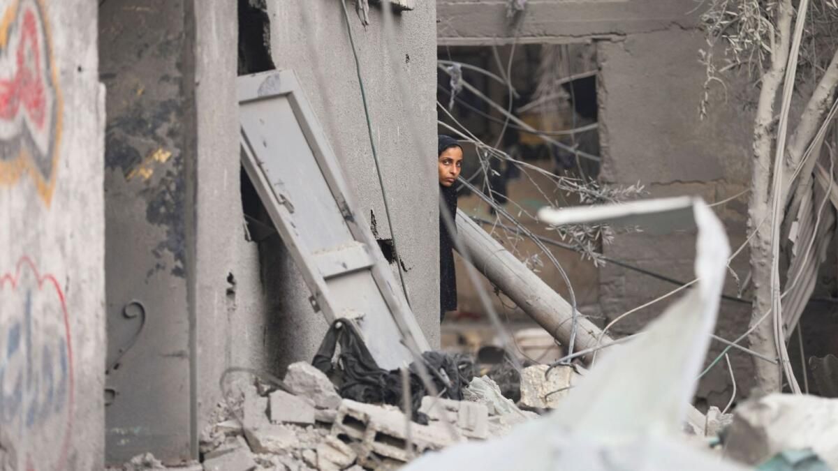 İsrail Saldırıları Gazze'de 15 kişiyi Öldürdü; Kahire Hamas'la Yeni Görüşmeler Yapıyor