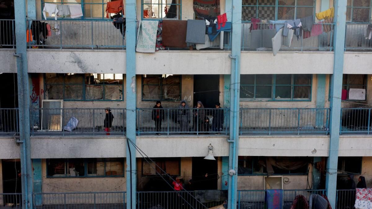 İsrail'in Gazze'deki Han Younis'e Saldırısının Ardından Filistinliler Yas Tuttu